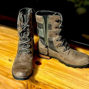 Sorel combat boots